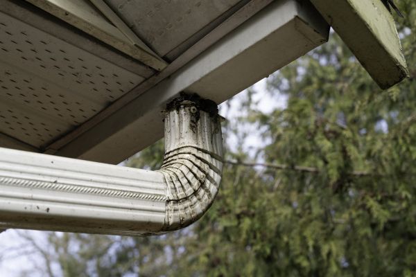 Downspout Cleaning in Prior Lake