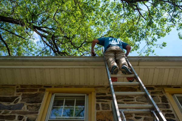 Industrial Gutter Cleaning in Prior Lake